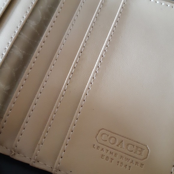 Coach Wallet - Picture 2 of 7